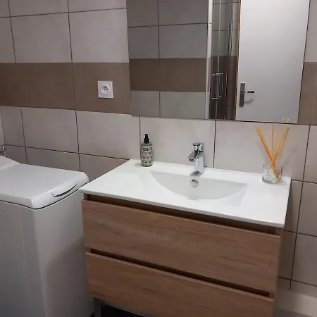 Hébergement de vacances Le Nid Douillet De Stéphanie *