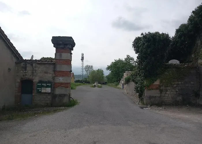 Holiday home Le Nid Douillet De Stephanie Verdun-sur-Meuse